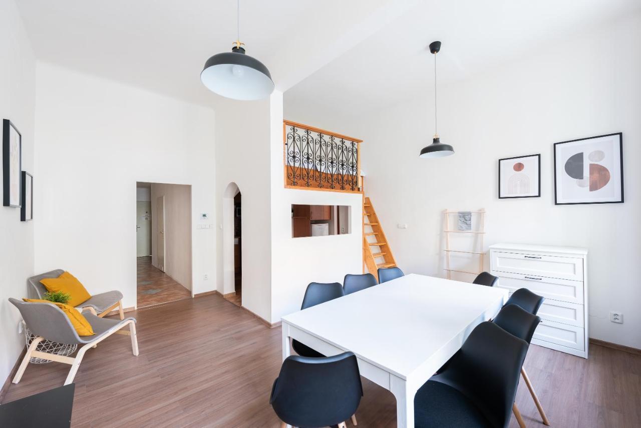 Budget Reznicka apartment Praga Zewnętrze zdjęcie