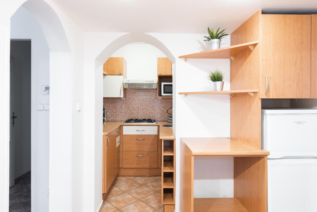 Budget Reznicka apartment Praga Zewnętrze zdjęcie