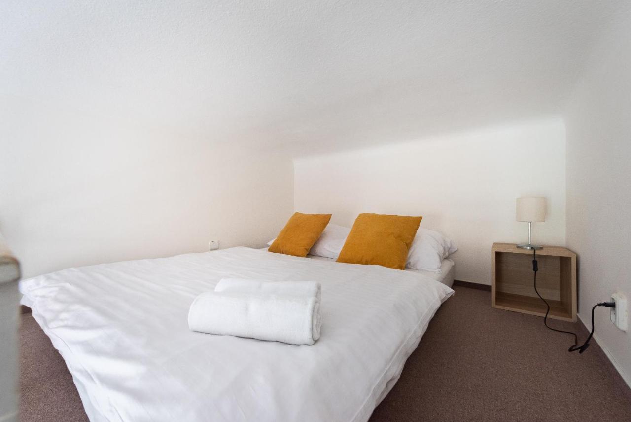 Budget Reznicka apartment Praga Zewnętrze zdjęcie