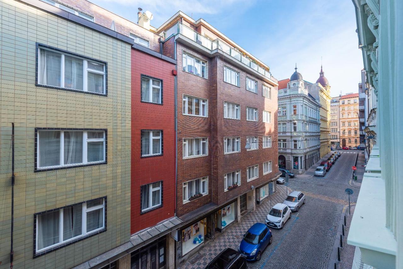 Budget Reznicka apartment Praga Zewnętrze zdjęcie