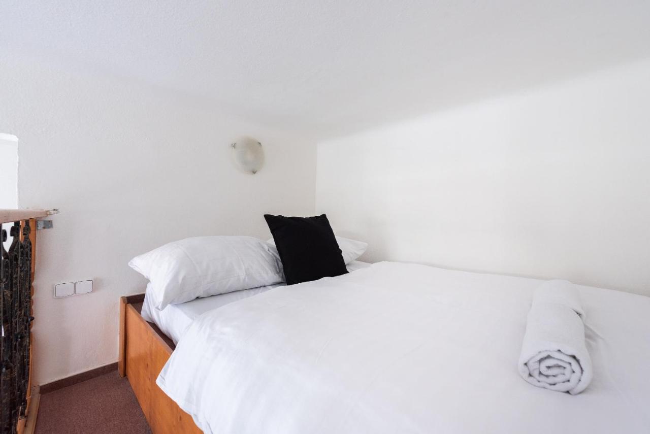 Budget Reznicka apartment Praga Zewnętrze zdjęcie