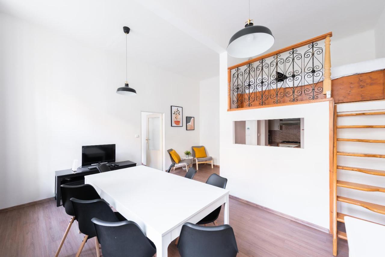 Budget Reznicka apartment Praga Zewnętrze zdjęcie